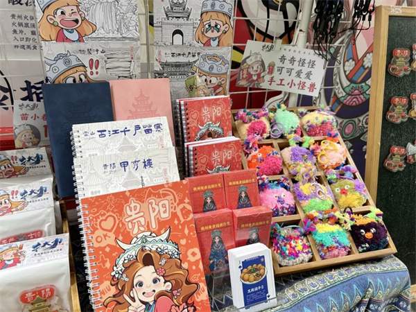 开云APP 开云官网入口青云故事会丨牛大力的画：顺势而为入“青云”(图3)