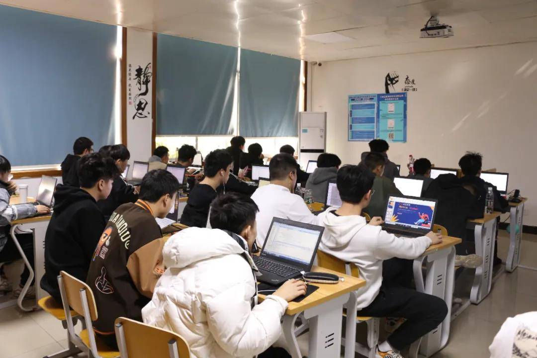 开云体育 开云官网现在电子商务情况和发展的趋势(图1)