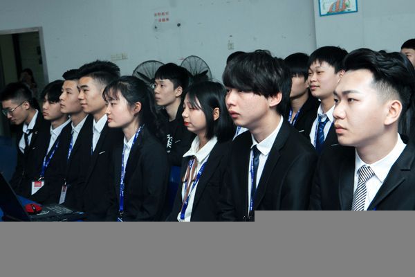20Kaiyun 开云21年软件开发行业发展趋势如何？小白想入行还来得及么(图3)