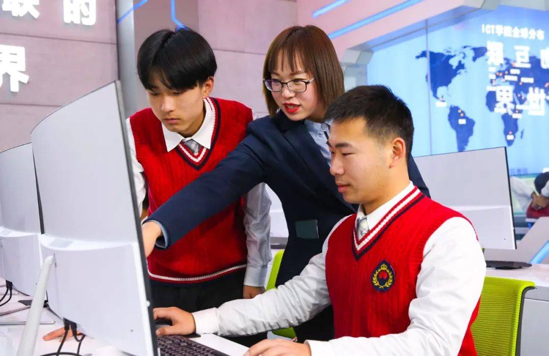 开云 开云体育平台软件开发工程师是做什么的？赚钱吗？(图2)